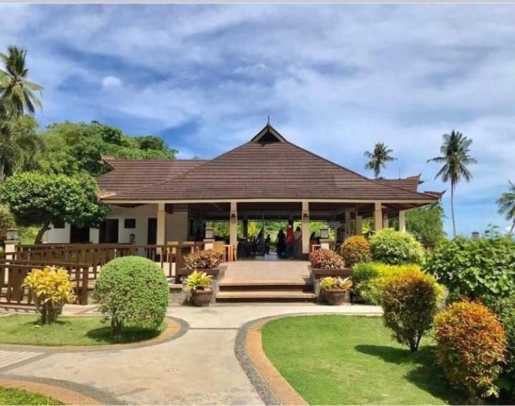 Kembali Condo Resort With Sea View Davao City Екстериор снимка