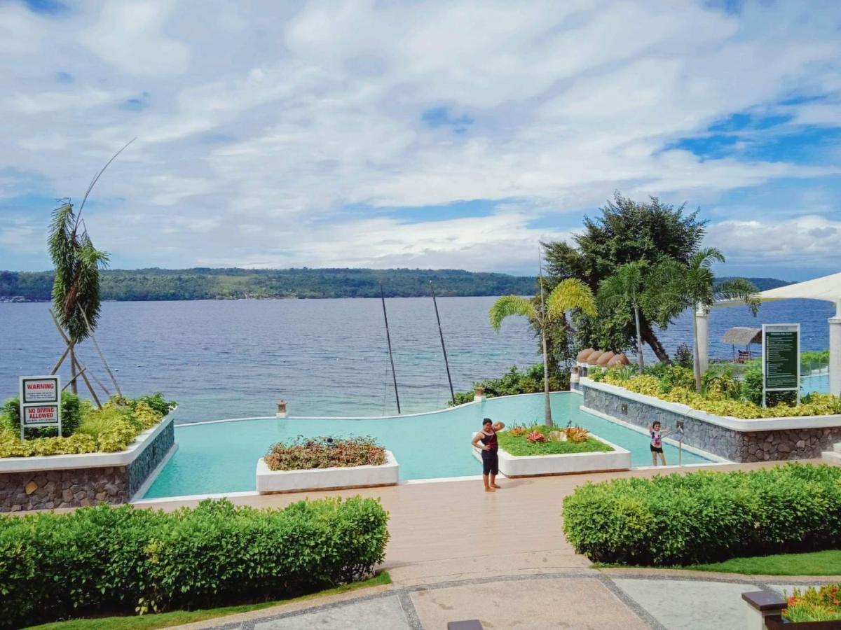 Kembali Condo Resort With Sea View Davao City Екстериор снимка