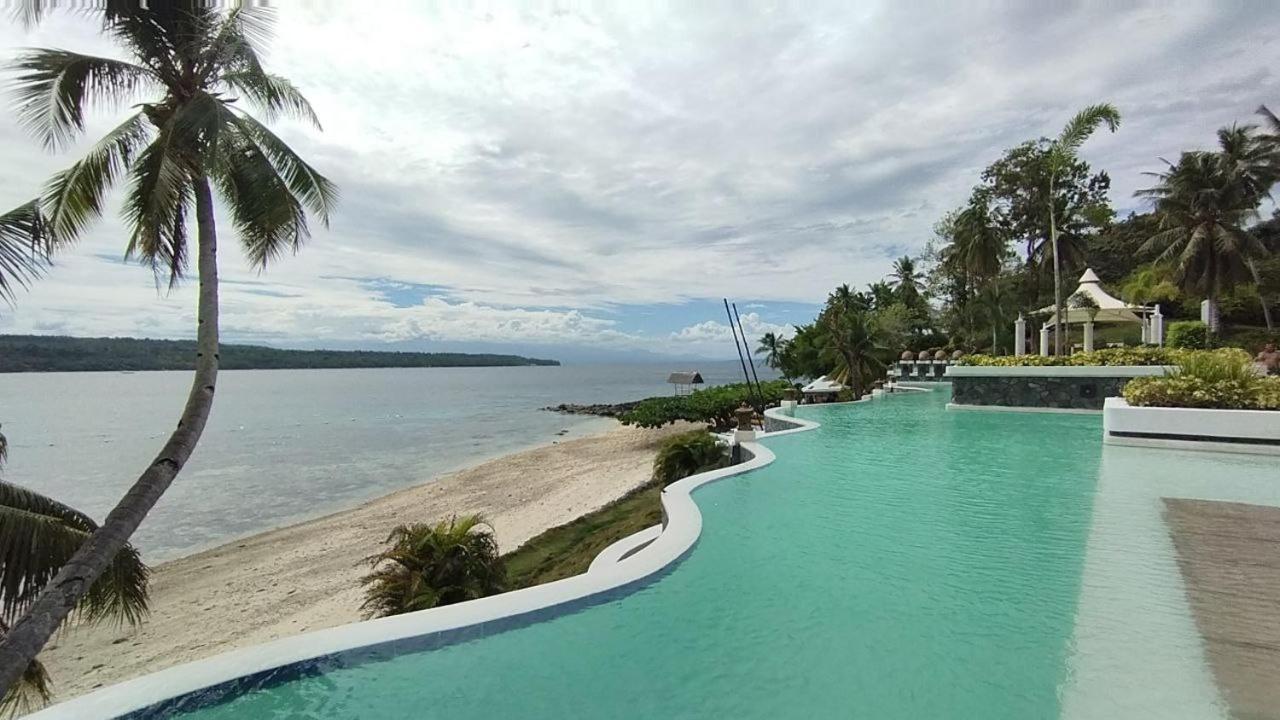 Kembali Condo Resort With Sea View Davao City Екстериор снимка
