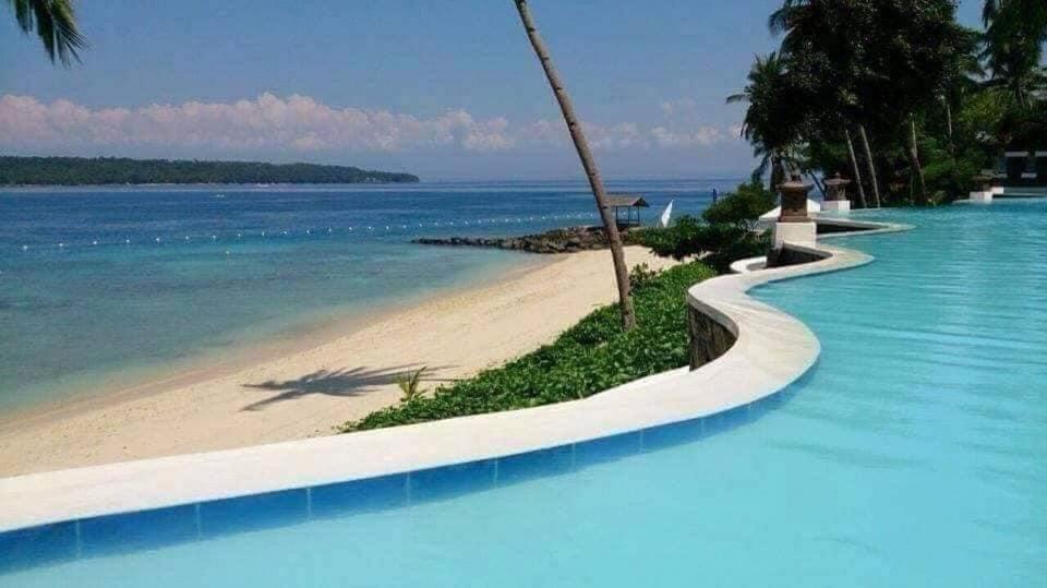 Kembali Condo Resort With Sea View Davao City Екстериор снимка