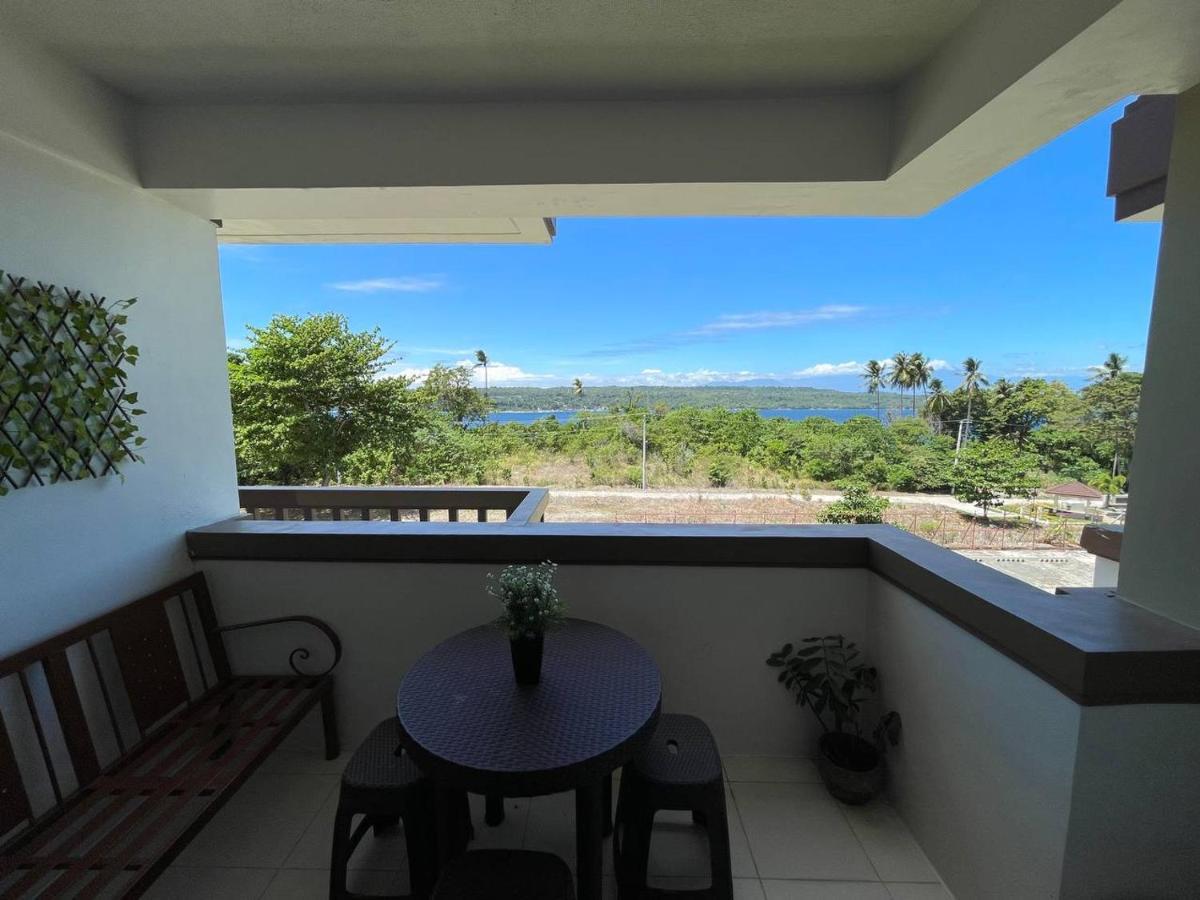 Kembali Condo Resort With Sea View Davao City Екстериор снимка