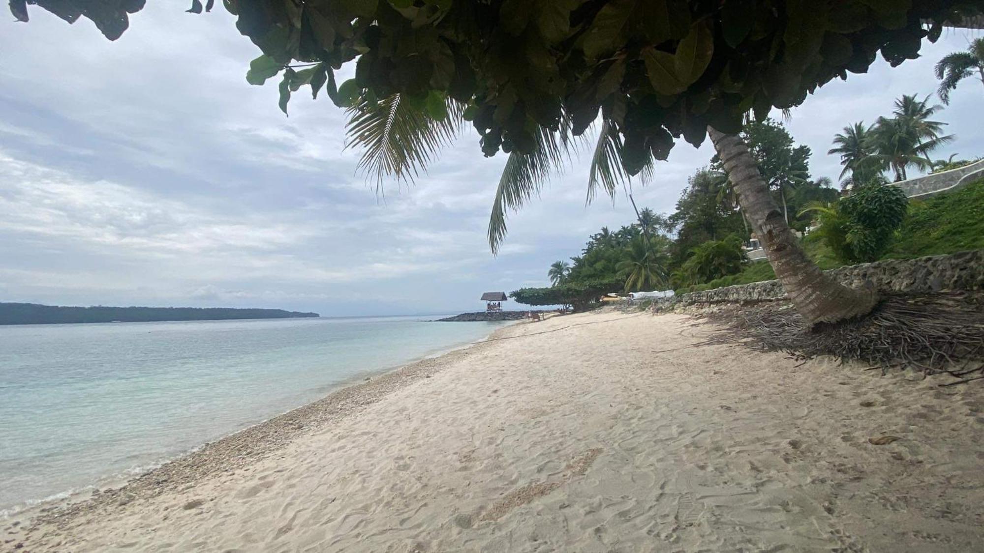 Kembali Condo Resort With Sea View Davao City Екстериор снимка