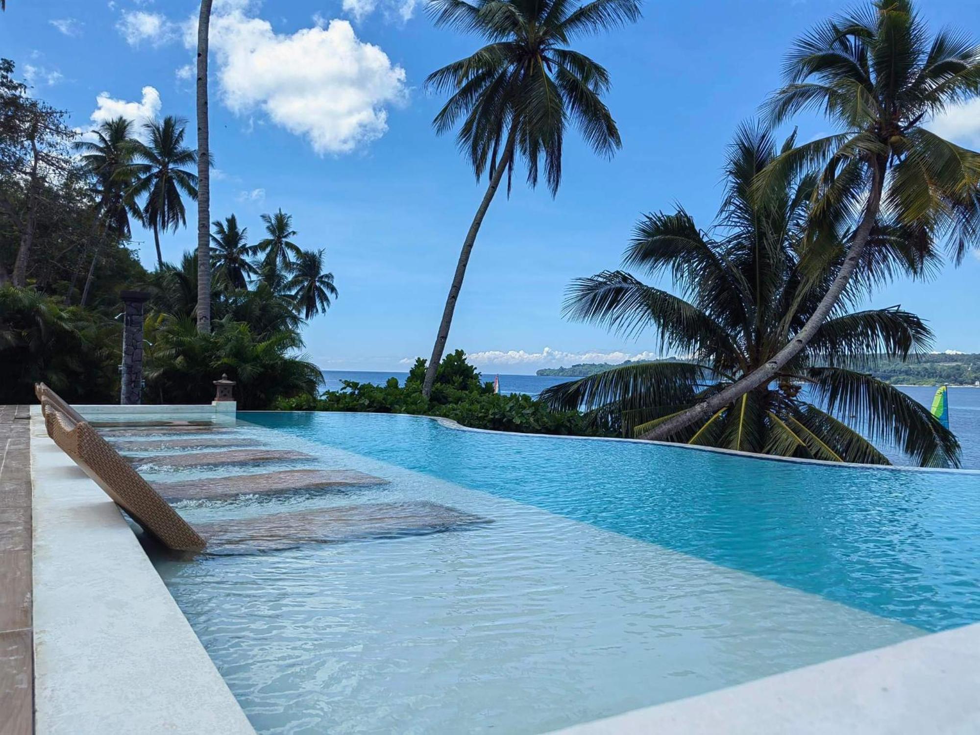 Kembali Condo Resort With Sea View Davao City Екстериор снимка