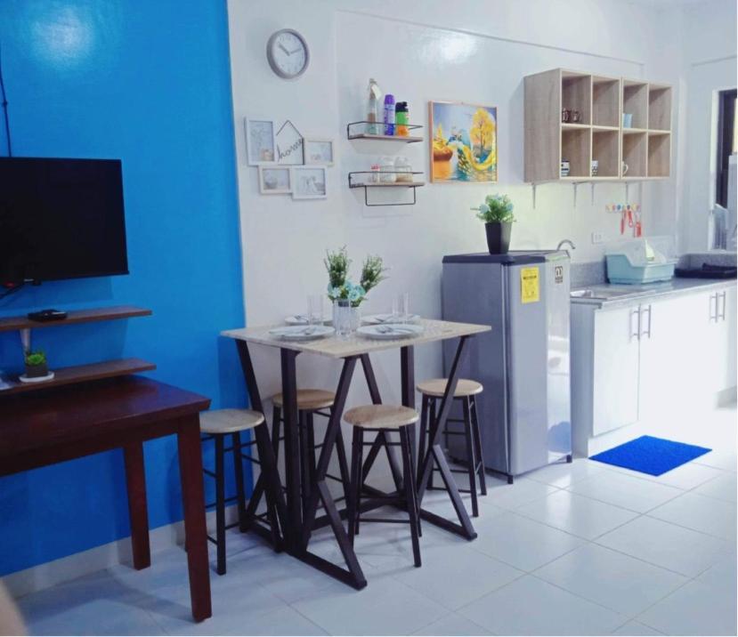 Kembali Condo Resort With Sea View Davao City Екстериор снимка